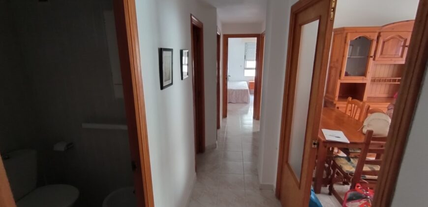 ¡Oportunidad! Vivienda céntrica a 100m de la playa en zona Club Náutico – Ref. 20230049